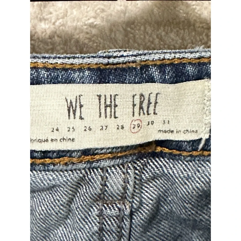 Free People we free